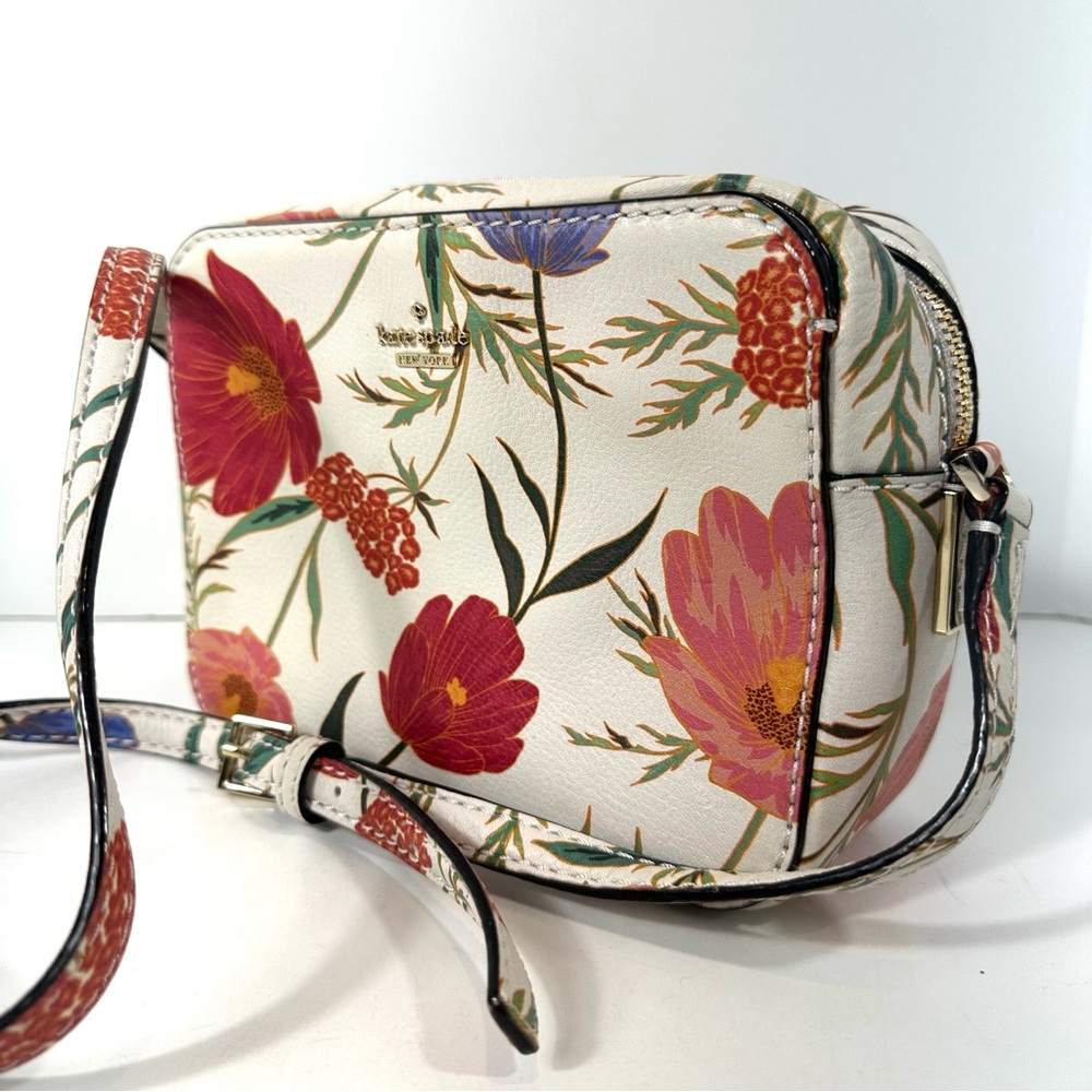 Kate Spade Floral Print Arla White Leather Crossbody Camera Bag - Picture 11 of 16